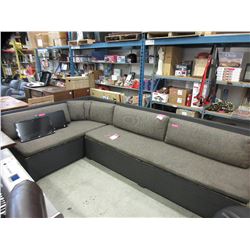 2 Piece patio sectional with cushions