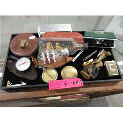 Vintage collectibles & curios