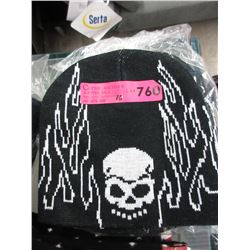 10 New knitted "Skull & crossbones" toques