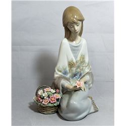 LLADRO FIGURINE #7607 FLOWERS SONG GIRL WITH BASKET COLLECTOR'S SOCIETY. Note: One Flower Petal is
