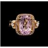 Image 2 : 6.13ct Kunzite and Diamond Ring - 14KT Rose Gold