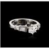 Image 1 : 14KT White Gold 0.82ctw Diamond Ring