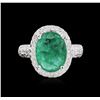 Image 2 : 2.50ct Emerald and Diamond Ring - 14KT White Gold