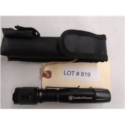 Smith & Wesson Tactical Flashlight