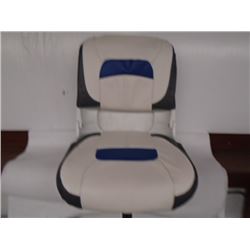 Bass Pro Shop Hookset Highback Boat Seat