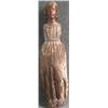 Une figurine féminine en pied, en bois sculpté du 18e Siècle, probablement espagnole, les yeux en...