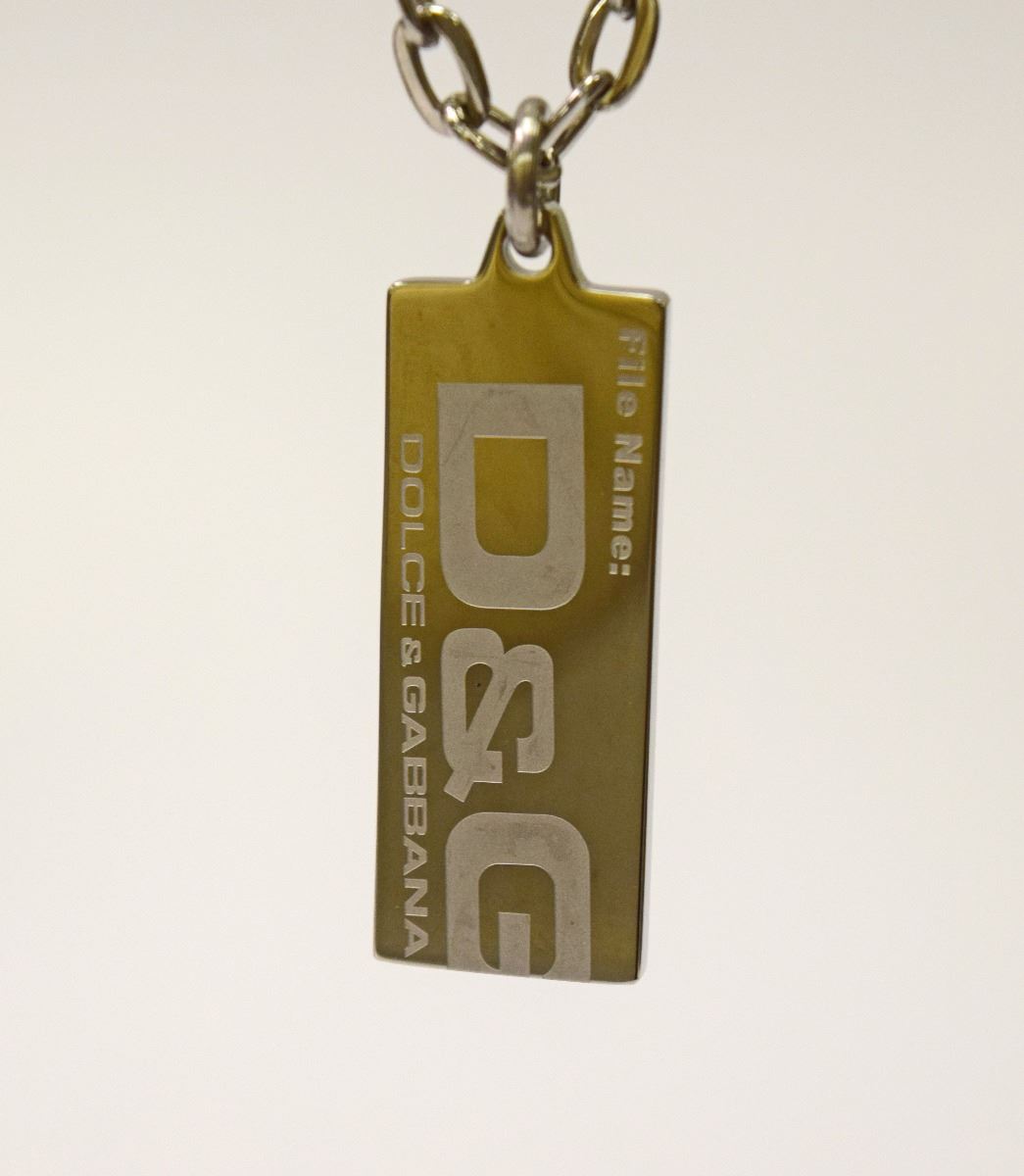d&g dog tag necklace
