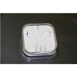 NEW EARBUD HEADPHONES FOR IPHONE/IPAD