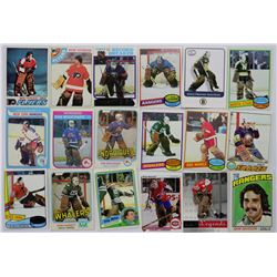 BUNDLE OF 18 VINTAGE GOALIE CARDS INCLUDING