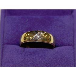 #8 10K GOLD MENS DIAMOND RING