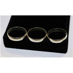 3 FASHION RINGS