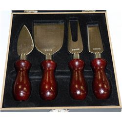 SUPCOM 4PC CHEESE KNIFE SET IN CASE