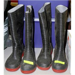 2 PAIRS OF STEEL-TOE RUBBER BOOTS *NEW* SIZE 41