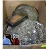 Image 1 : BOX OF SILVER AND GLASS DISHWARE