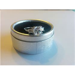 18K WHITE GOLD FILLED SWAROVSKI CRYSTAL RING