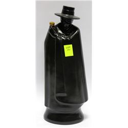WEDGEWOOD DON DECANTER CONTAINING SANDEMAN ARMADA
