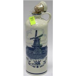 ROYAL GOEDEWAAGEN "BLUW DELFITT" HOLLAND  DECANTER