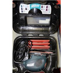 BLACK AND DECKER SANDER MOUSE IN BOX