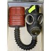 Image 1 : 1943 WWII CANADIAN MADE GAS MASK WITH FILTER