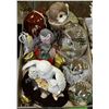Image 1 : FLAT OF OWL COLLECTIBLES INCLUDING CERAMIC SILVER