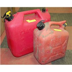 2 GAS JERRY CANS TOGETHER