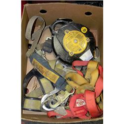 BOX W/2 HARNESSES, LANYARDS & NORTH