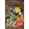 Image 1 : BOX W/2 HARNESSES, LANYARDS & NORTH