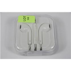 PAIR OF NEW HEADPHONES FOR IPOD/PAD