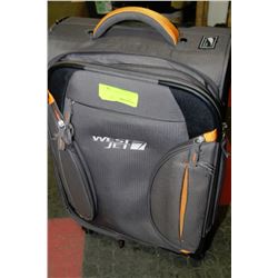 WEST JET LUGGAGE CASE