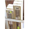 Image 1 : 2 BUNDLES OF 1/2"X2.5" X10' WHITE MPF BASEBOARDS
