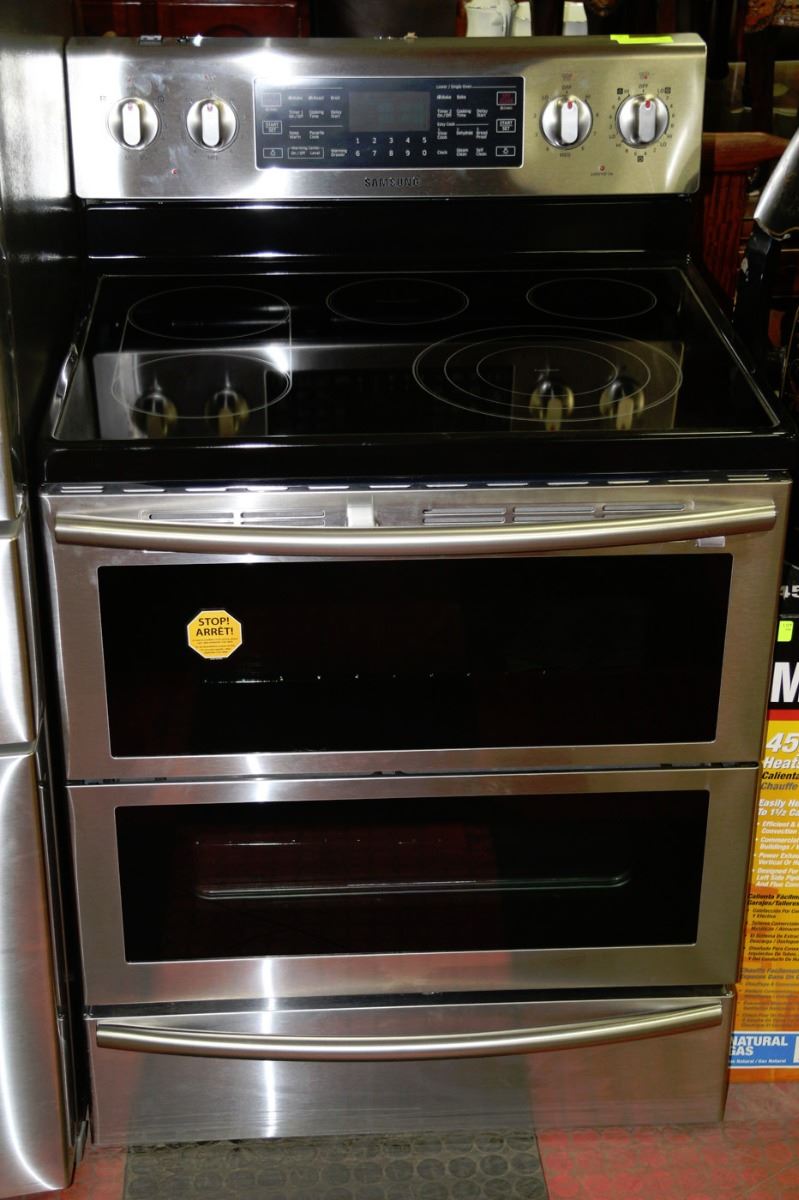 SAMSUNG STOVE SELF CLEANING,STEAM CLEAN,GLASS TOP