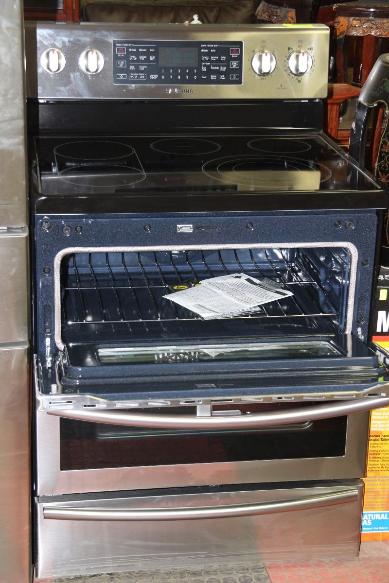 SAMSUNG STOVE SELF CLEANING,STEAM CLEAN,GLASS TOP