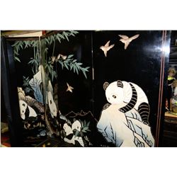 BLACK LACQUER FOLDING SCREEN