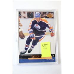 14 HOCKEY CARD LOT INCLUDING GRETZKY,MESSIER,ROY
