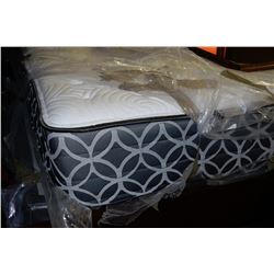 KING SIZE SEALY MATTRESS AND BOXSPRINGS