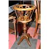 Image 1 : ESTATE WOOD PLANT STAND