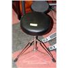 Image 1 : ADJUSTABLE HEIGHT MUSICIANS STOOL