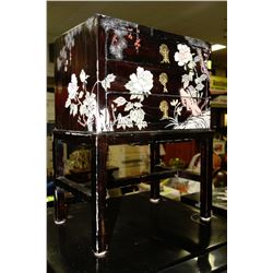 CHINOISERE END TABLE