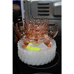 ESTATE 12PC GLASS PLATE SET WITH 4PC PINK GLASS
