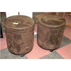 PAIR OF BROWN UPHOLSTERED STOOLS