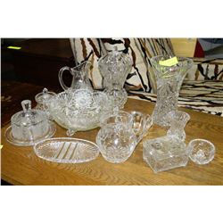 ESTATE 13 PC CRYSTAL VASE, BOWL AND ORNAMENT