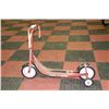 Image 1 : RETRO RADIO FLYER KIDS SCOOTER
