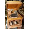 Image 1 : ESTATE 1913 ANTIQUE OAK EDISON PHONOGRAPH
