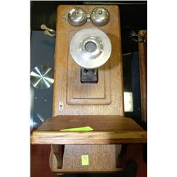ESTATE ANTIQUE OAK WALL MOUNT PHONE ON CHOICE
