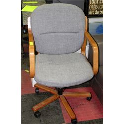 OAK AND FABRIC OFFICE CHAIR