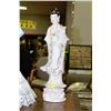 Image 1 : ESTATE CHINESE PORCELAIN FIGURE