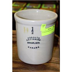 1/2 GALLON MEDALTA CROCK