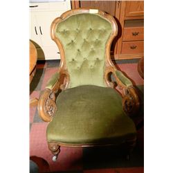 ESTATE WOOD CARVED GREEN FABRIC PARLOUR CHAIR