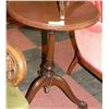 Image 1 : ROUND PLANT STAND TABLE