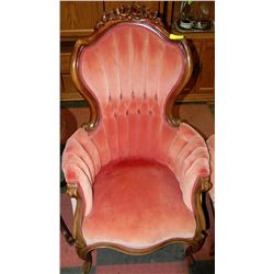 ESTATE WOOD CARVED DUSTY ROSE PARLOUR CHAIR ON